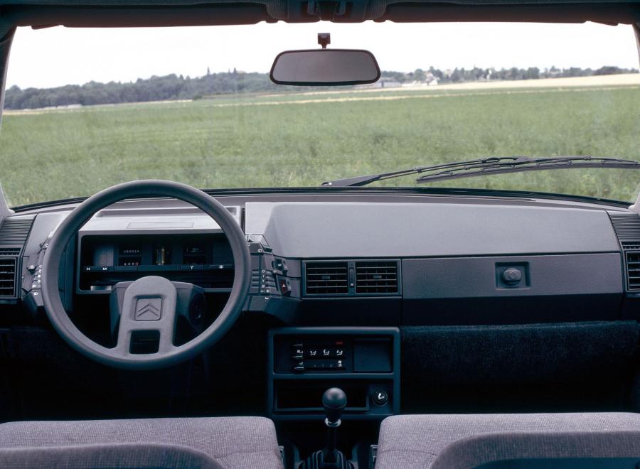  Citroen BX 1982 года  (фото 21 из 24)